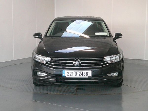 Volkswagen Passat Saloon, Diesel, 2022, Grey