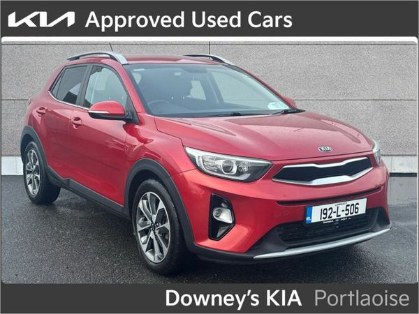 Kia Stonic Hatchback, Diesel, 2019, Red