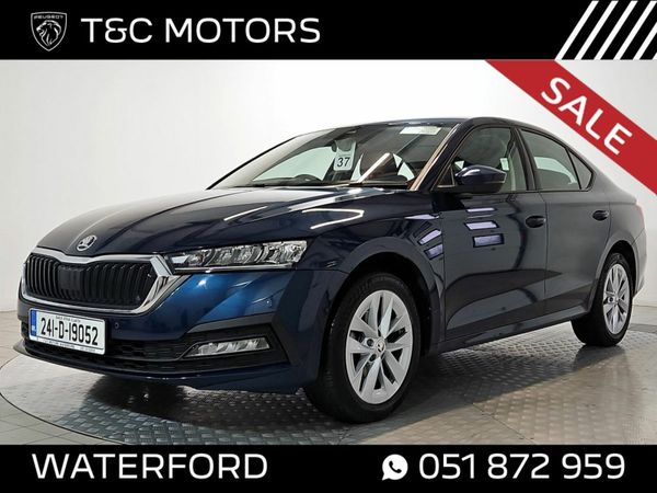 Skoda Octavia Saloon, Diesel, 2024, Blue