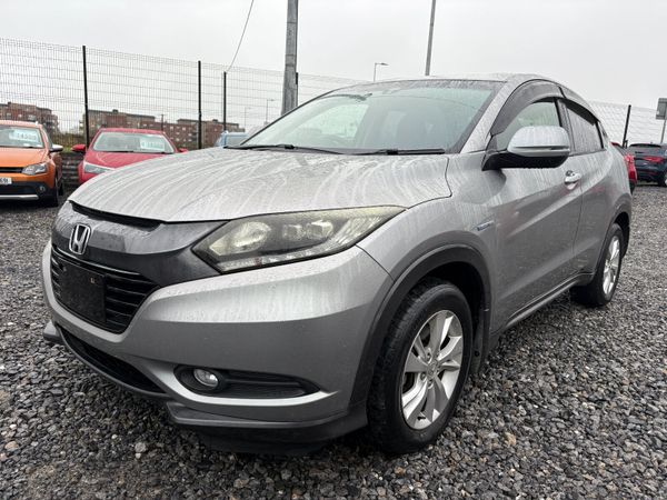 Honda Vezel SUV, Petrol Hybrid, 2014, Silver