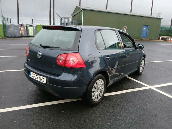 Volkswagen Golf Hatchback, Petrol, 2007, Blue