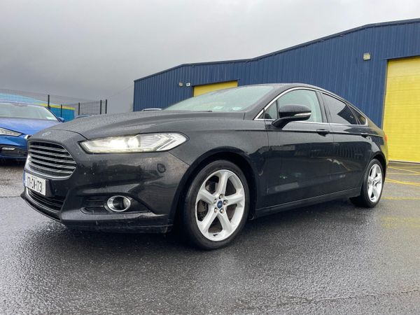 Ford Mondeo Hatchback, Diesel, 2017, Black