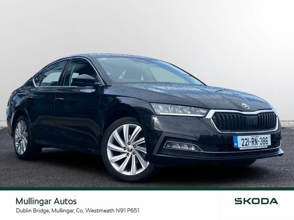 Skoda Octavia Saloon, Petrol, 2022, Black