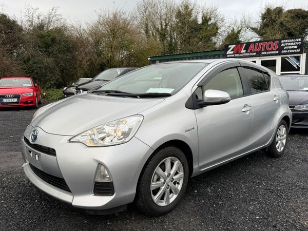 Toyota Aqua Hatchback, Petrol Hybrid, 2014, Silver