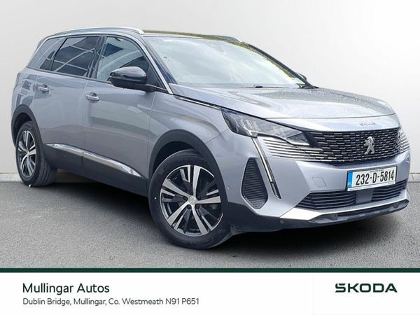Peugeot 5008 MPV, Diesel, 2023, Grey
