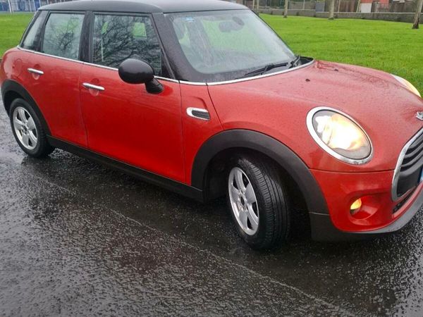 Dacia Duster SUV, Diesel, 2015, White