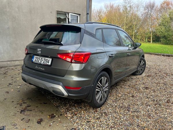 SEAT Arona SUV, Petrol, 2023, Green