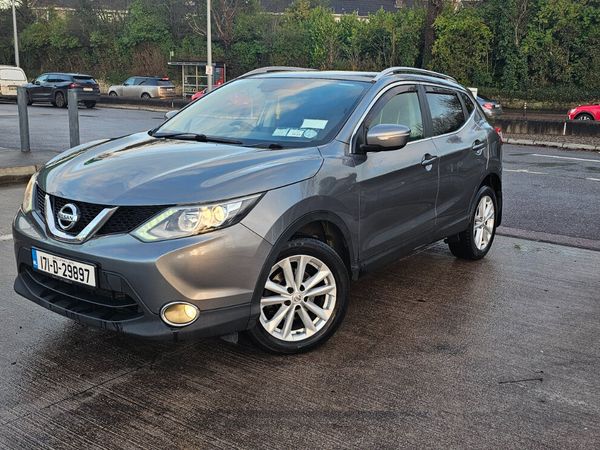 Nissan Qashqai SUV, Diesel, 2017, Grey