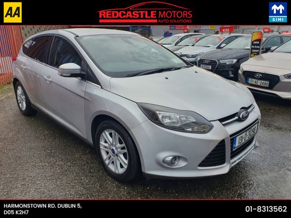 Ford Focus Hatchback, Petrol, 2013, Silver
