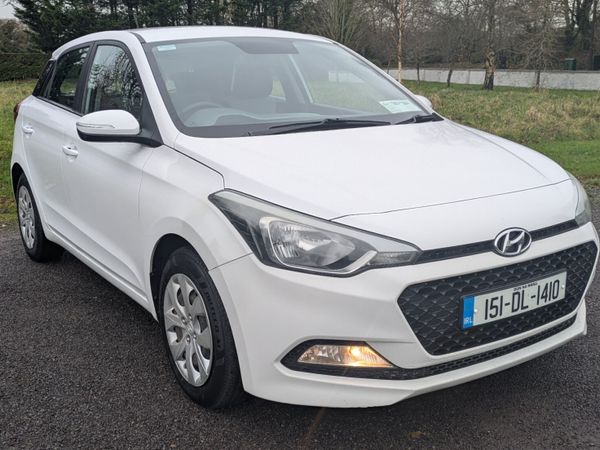 Hyundai i20 Hatchback, Diesel, 2015, White