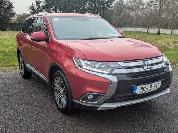 Mitsubishi Outlander SUV, Diesel, 2016, Red