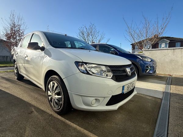 Dacia Sandero Hatchback, Diesel, 2015, White