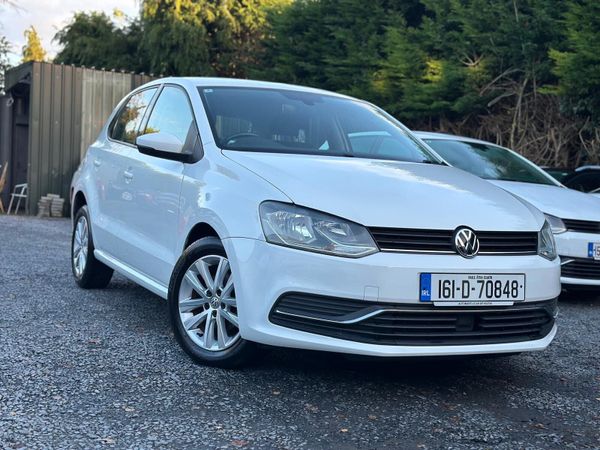 Volkswagen Polo Hatchback, Petrol, 2016, White