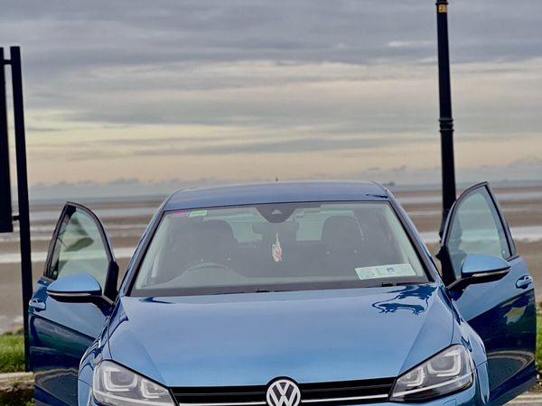 Volkswagen Golf Hatchback, Petrol, 2016, Blue