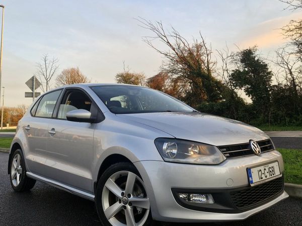 Volkswagen Polo Hatchback, Petrol, 2012, Silver
