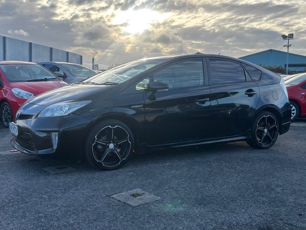 Toyota Prius Hatchback, Petrol Hybrid, 2014, Black