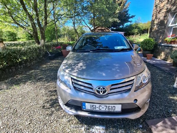 Toyota Avensis MPV, Diesel, 2015, Bronze