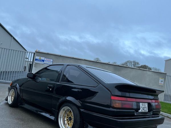 Toyota Corolla Hatchback, Petrol, 1986, Black