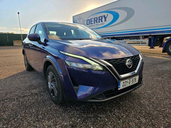 Nissan Qashqai MPV, Petrol, 2022, Blue
