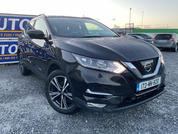 Nissan Qashqai SUV, Diesel, 2017, Black