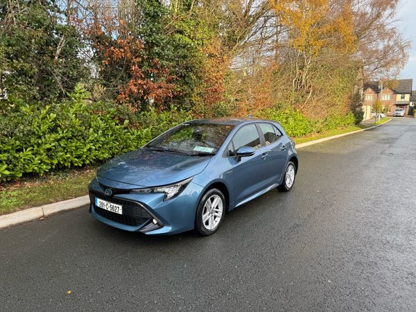 Toyota Corolla Hatchback, Petrol Hybrid, 2020, Blue