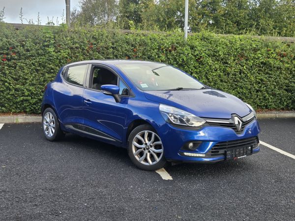 Renault Clio Hatchback, Petrol, 2018, Blue