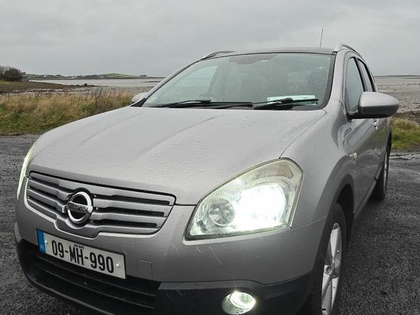Nissan Qashqai+2 Hatchback, Diesel, 2009, Silver