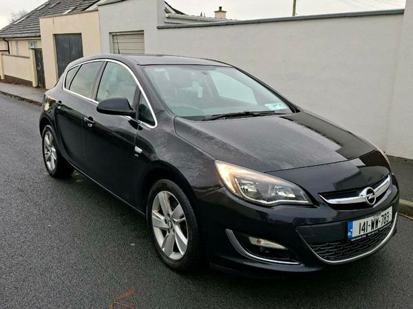 Opel Astra MPV, Diesel, 2014, Black
