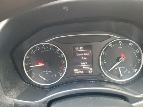 Skoda Octavia Hatchback, Diesel, 2012, Grey