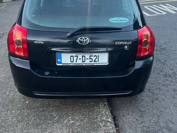 Toyota Corolla Hatchback, Petrol, 2007, Black