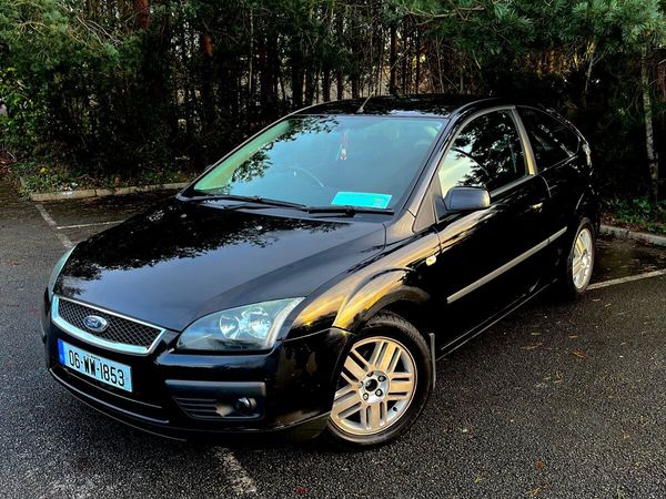Ford Focus Hatchback, Petrol, 2006, Black
