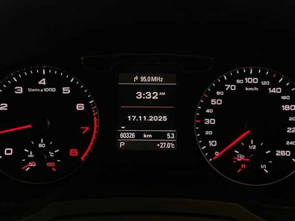Audi Q3 SUV, Petrol, 2015, Beige