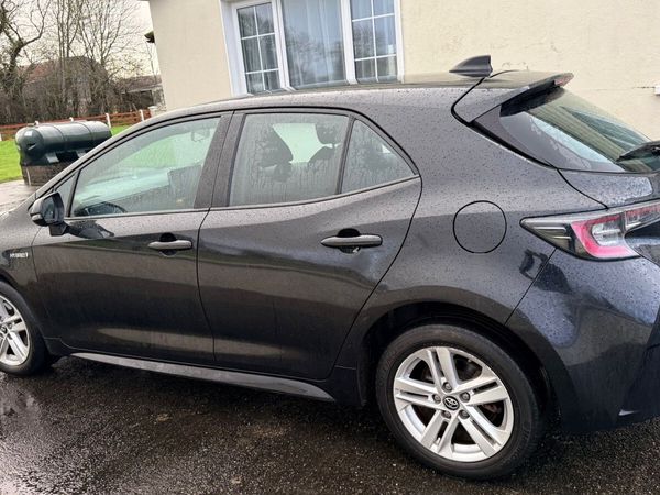 Toyota Corolla Hatchback, Petrol Hybrid, 2020, Black