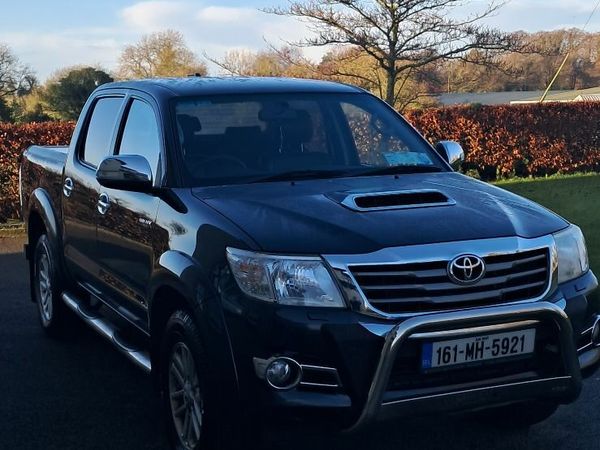 Toyota Hilux Pick Up, Diesel, 2016, Grey