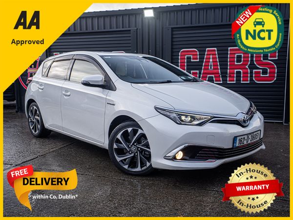 Toyota Auris Hatchback, Petrol Hybrid, 2016, White