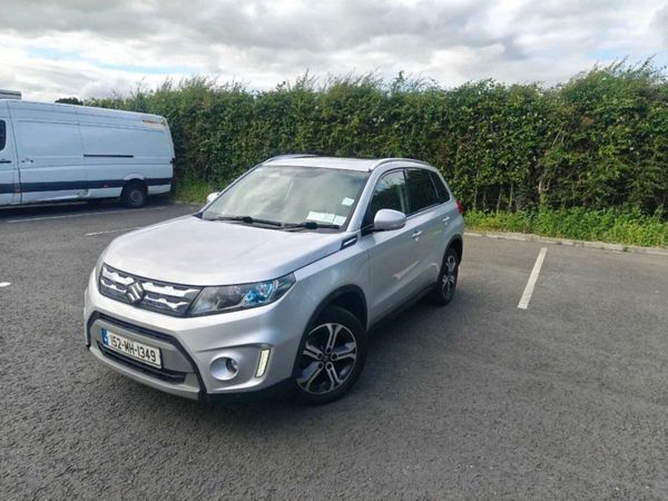 Suzuki Vitara SUV, Diesel, 2015, Silver