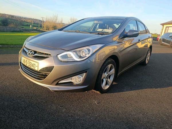 Hyundai i40 Saloon, Diesel, 2014, Silver