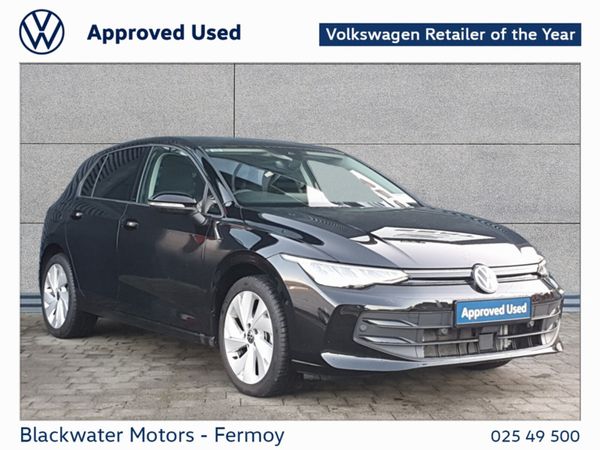 Volkswagen Golf Estate, Petrol, 2025, Black