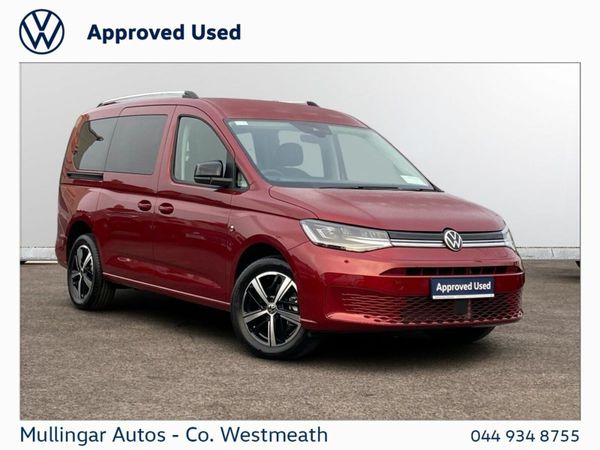 Volkswagen Caddy Maxi Life MPV, Diesel, 2025, Red