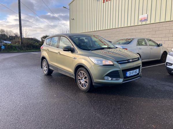 Ford Kuga SUV, Diesel, 2013, Gold