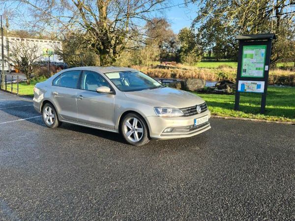 Volkswagen Jetta Saloon, Diesel, 2016, Silver