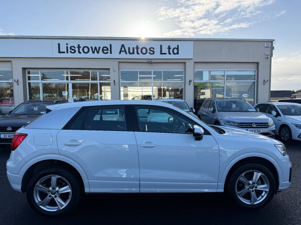 Audi Q2 Hatchback, Petrol, 2020, White