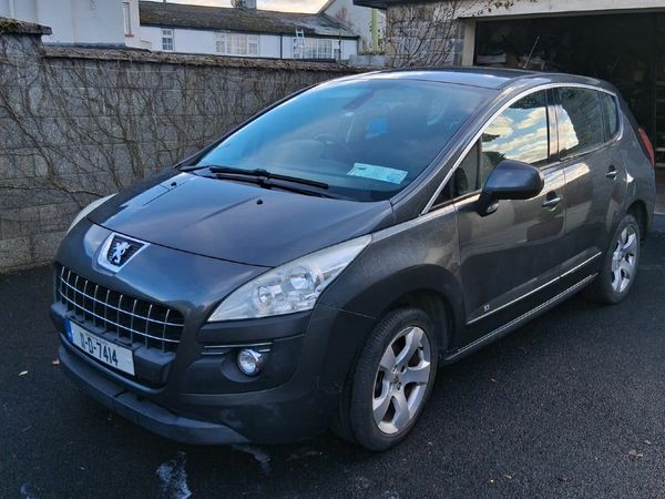 Peugeot 3008 MPV, Diesel, 2011, Grey