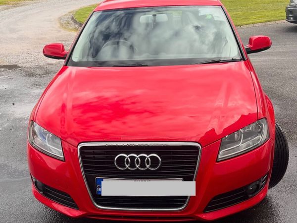 Audi A3 Hatchback, Diesel, 2011, Red