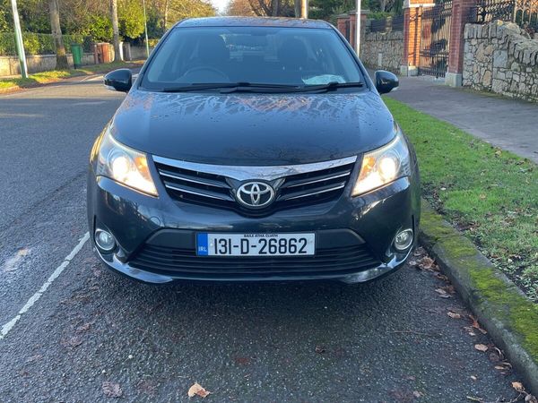 Toyota Avensis Saloon, Diesel, 2013, Grey