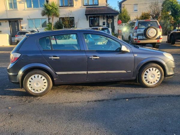 Opel Astra Hatchback, Petrol, 2007, Blue