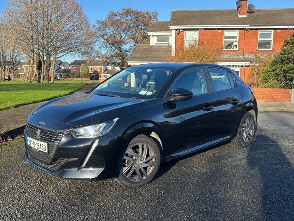 Peugeot 208 Hatchback, Petrol, 2022, Black