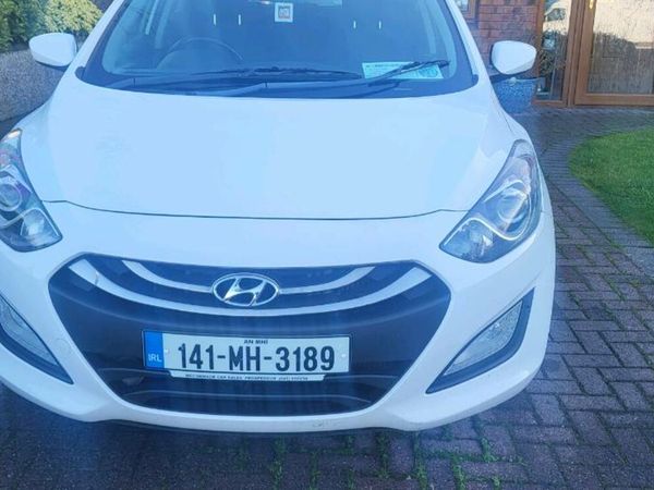 Hyundai i30 Hatchback, Diesel, 2014, White