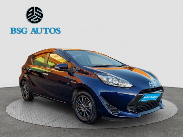 Toyota Aqua Hatchback, Petrol Hybrid, 2018, Blue