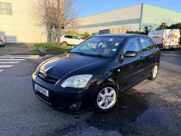 Toyota Corolla Hatchback, Petrol, 2006, Black